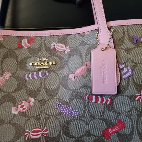 COACH * City Tote In Signature Canvas With Candy Print - Picture 2 of 11